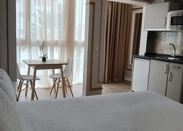 Costa Star Light Apartman *