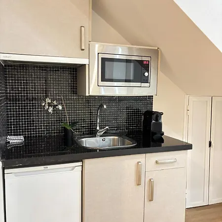 Costa Star Light Apartment